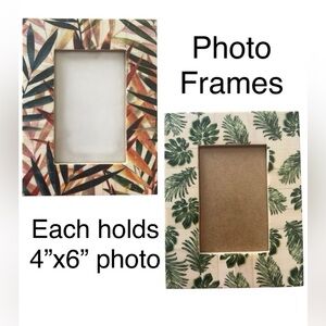 World Market Tropical and Monstera Leaf Pattern 4”x6” Photo Frame Set